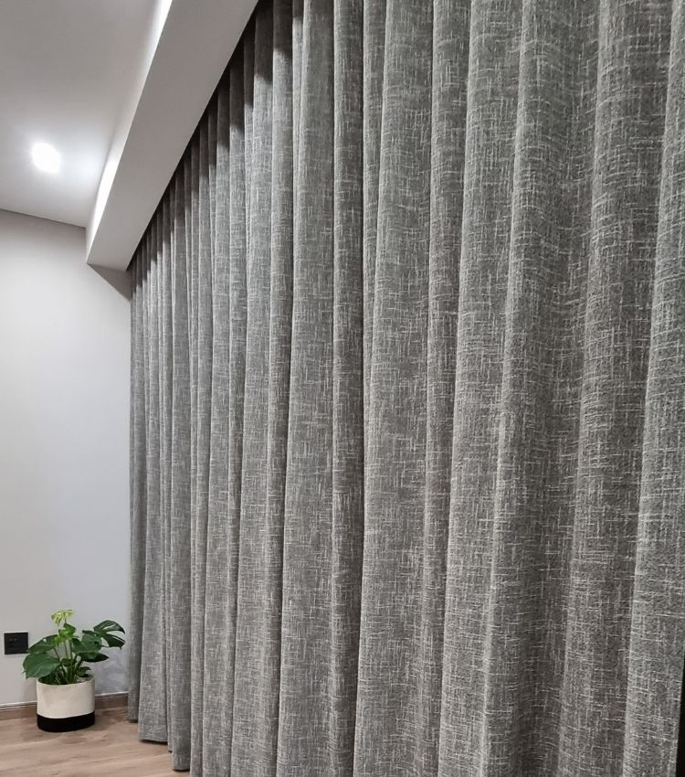 curtains_1
